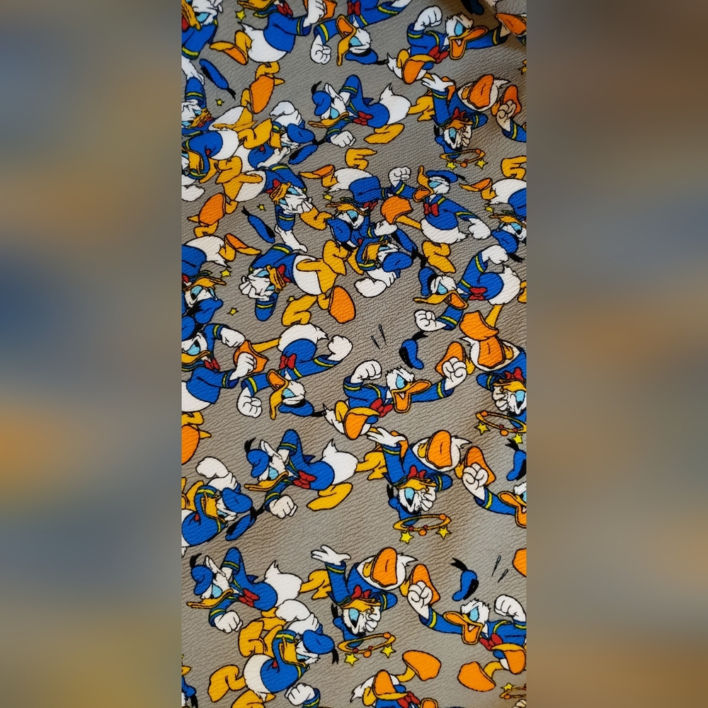 š„FABRICS AVAILABLEš„ - Picture 2 of 14